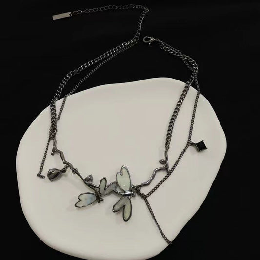 Colorful Dark Black Clavicle Chain High-Grade Necklace For Women